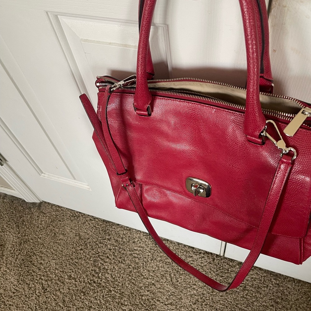 Red coach purse handles,and strap
